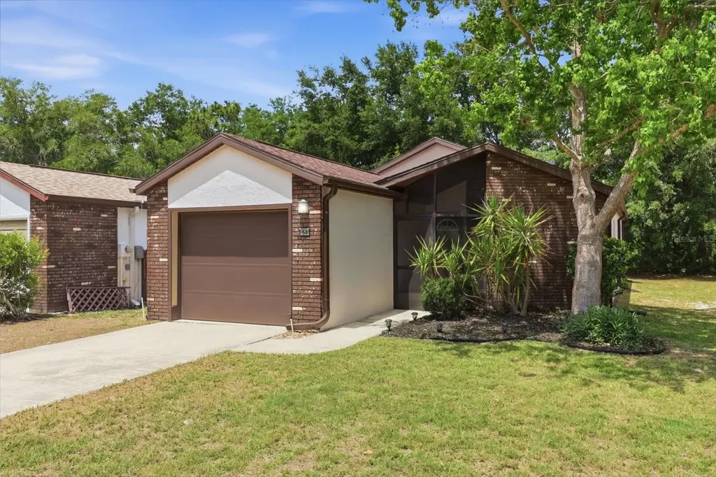 54 Jamaica Street Homosassa FL 34446
