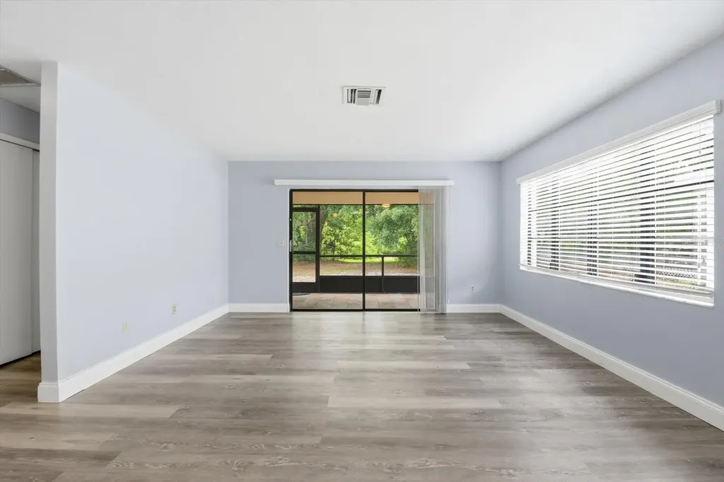 54 Jamaica Street Homosassa FL 34446