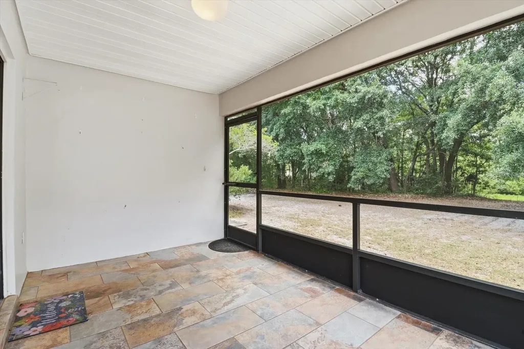 54 Jamaica Street Homosassa FL 34446