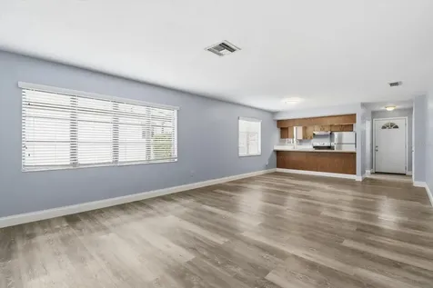 54 Jamaica Street Homosassa FL 34446