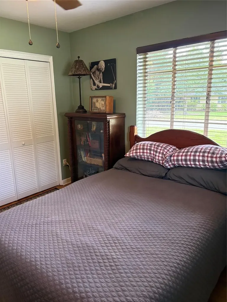 219 Kensington Avenue Deland FL 32724