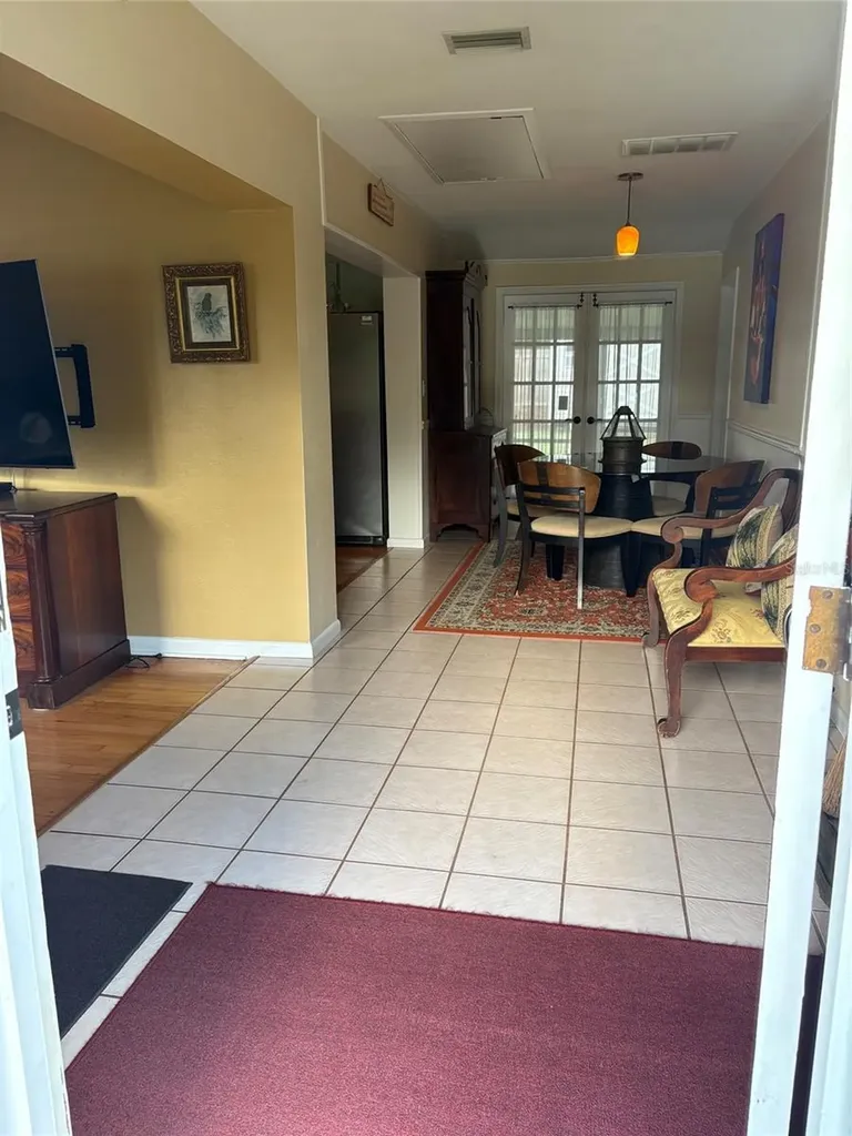 219 Kensington Avenue Deland FL 32724
