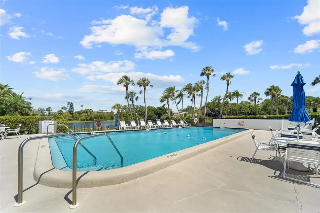 220 Belleview Boulevard Belleair FL 33756