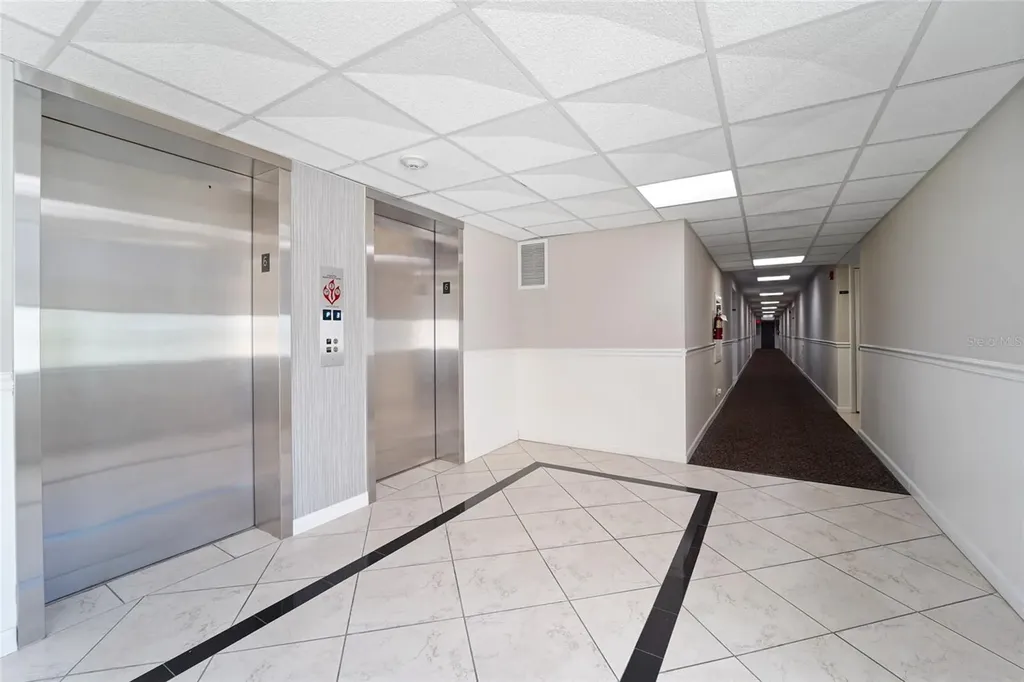 220 Belleview Boulevard Belleair FL 33756