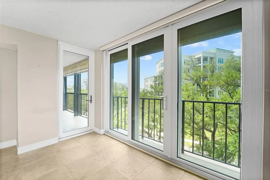 220 Belleview Boulevard Belleair FL 33756