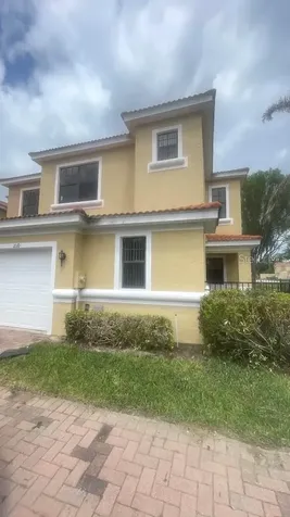 1110 Chervil Drive Kissimmee FL 34759