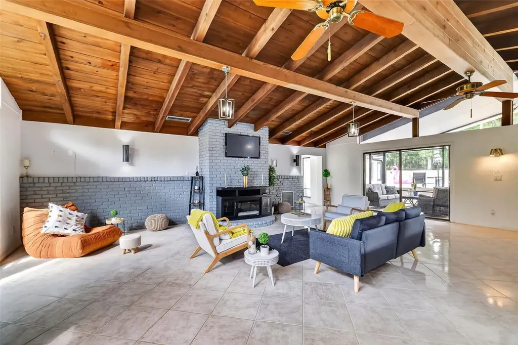 310 SW 35th Street Ocala FL 34471