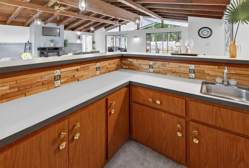 310 SW 35th Street Ocala FL 34471