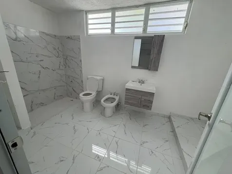 198 Los Picachos, La Cumbre Dev. San Juan PR 00926