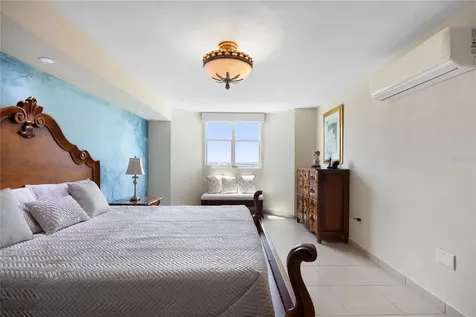 400 Unión Guaynabo PR 00966