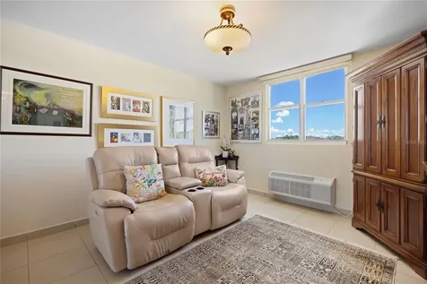 400 Unión Guaynabo PR 00966