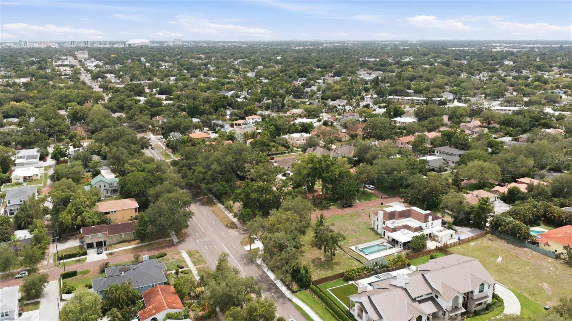 40TH Avenue N St Petersburg FL 33703
