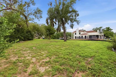 40TH Avenue N St Petersburg FL 33703