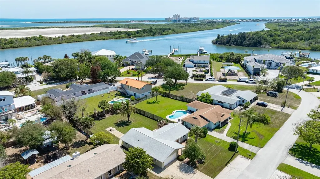 40 Cunningham Drive New Smyrna Beach FL 32168