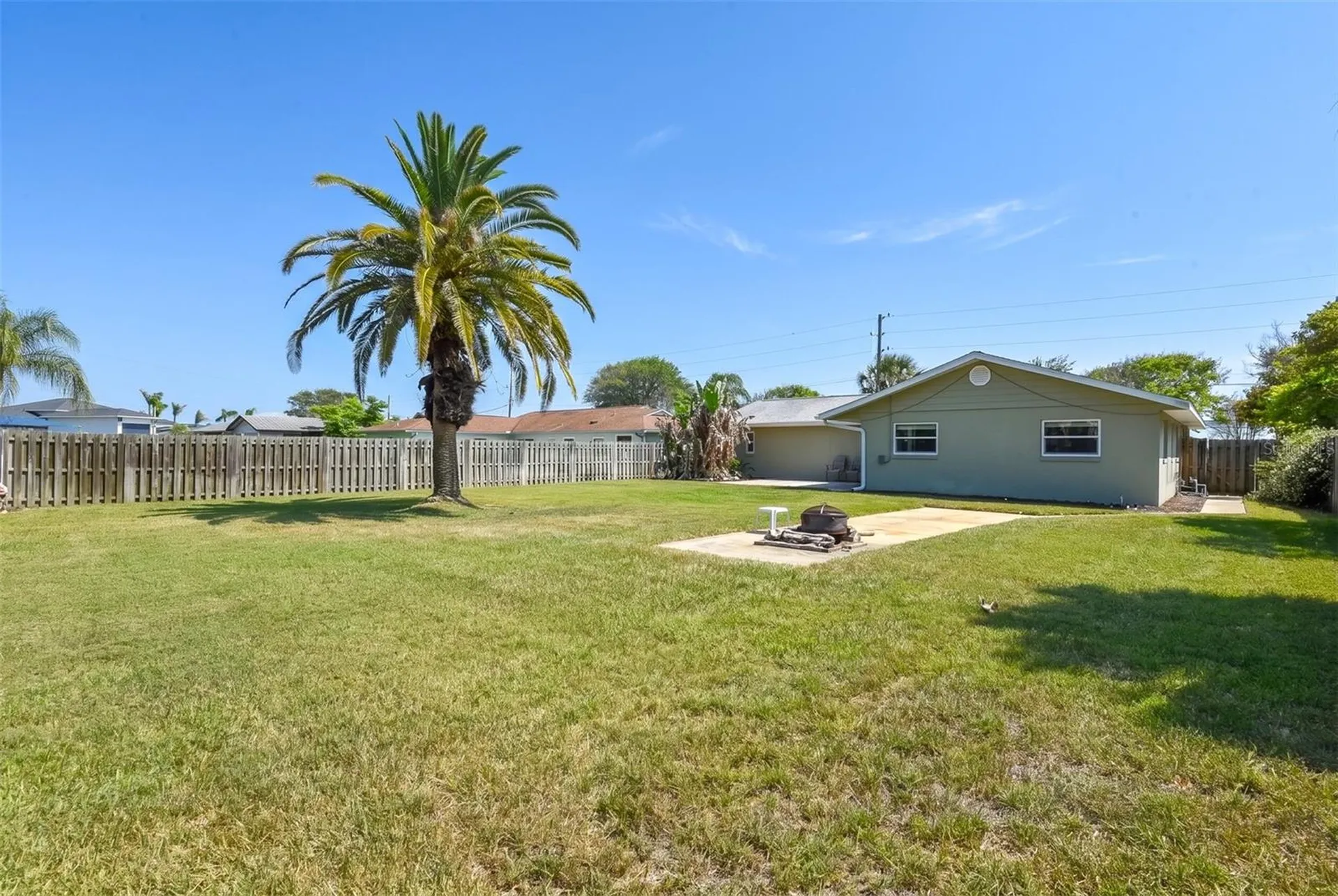 40 Cunningham Drive New Smyrna Beach FL 32168