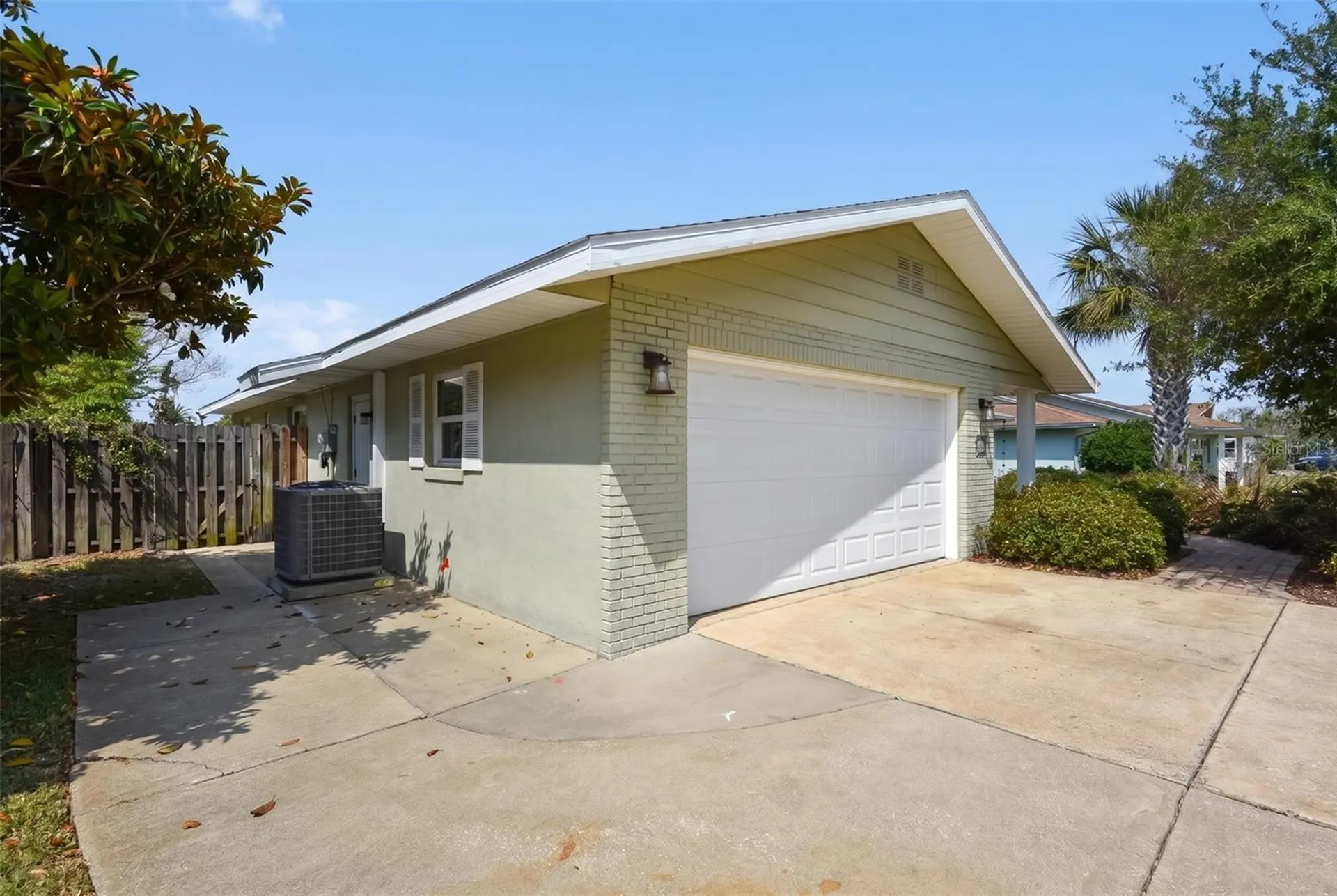 40 Cunningham Drive New Smyrna Beach FL 32168