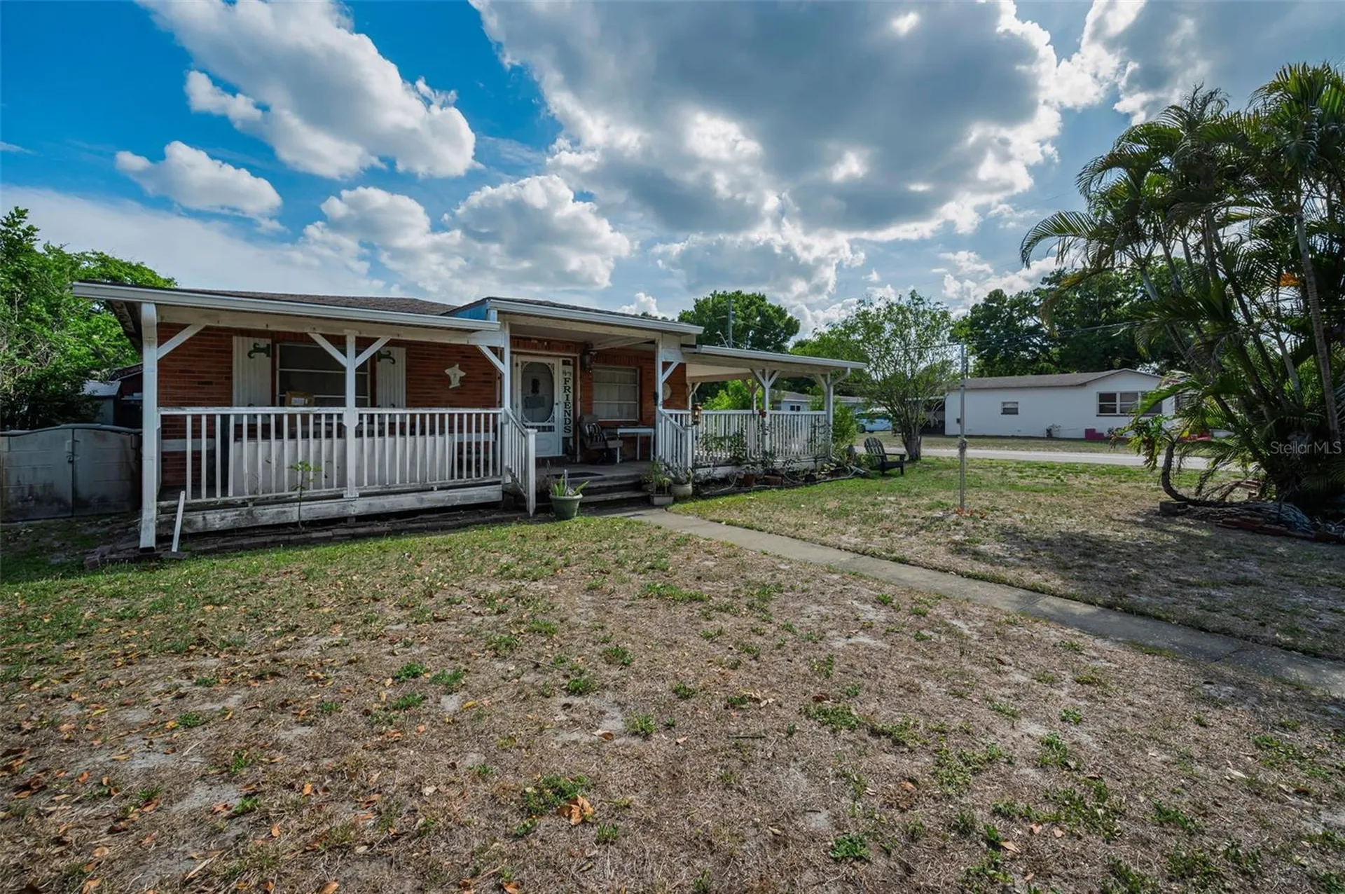 2876 30th Avenue N St Petersburg FL 33713