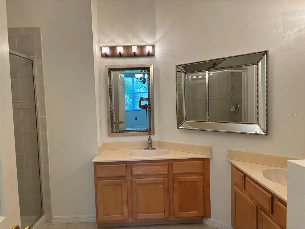 3429 Parkridge Circle Sarasota FL 34243