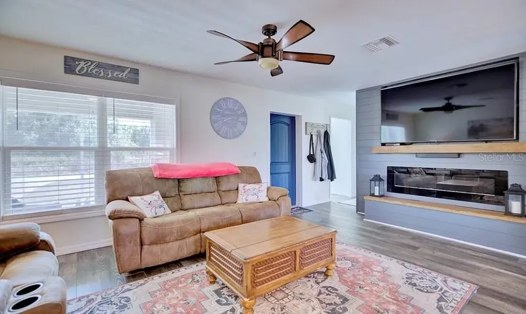 362 Parker Street NE Lake Placid FL 33852