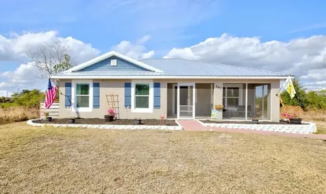 362 Parker Street NE Lake Placid FL 33852