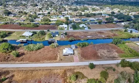 362 Parker Street NE Lake Placid FL 33852