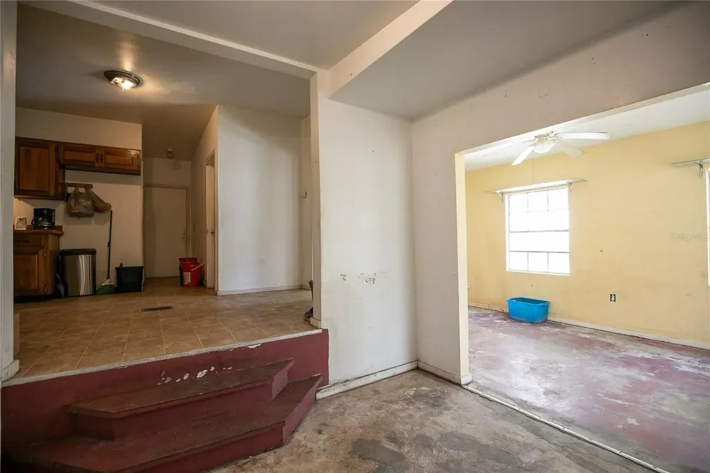 2747 Eaton Avenue Lakeland FL 33803