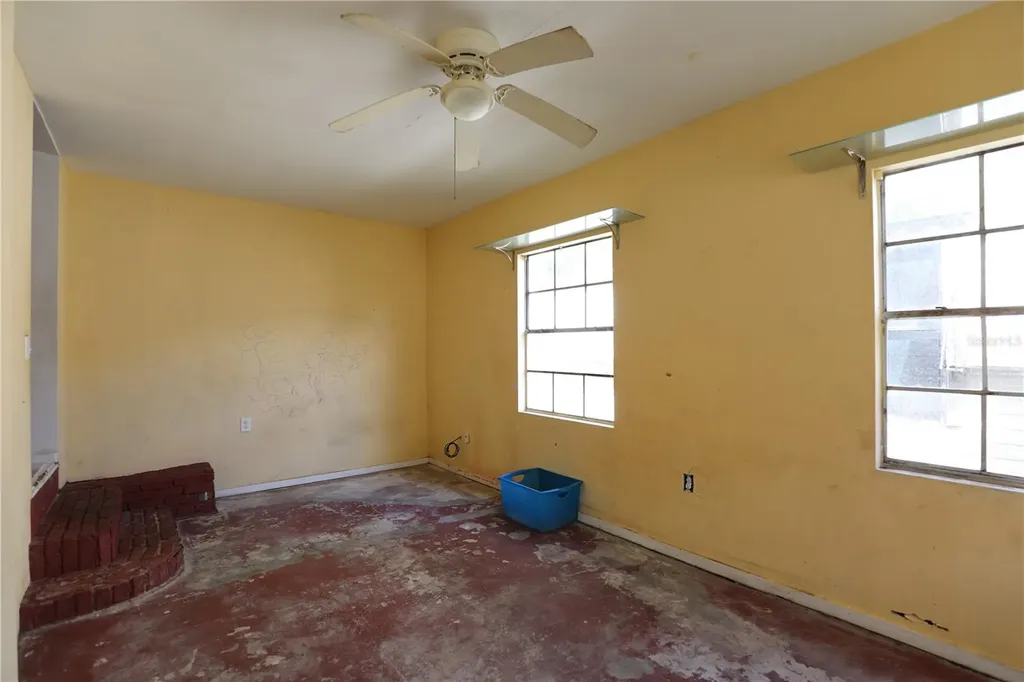2747 Eaton Avenue Lakeland FL 33803