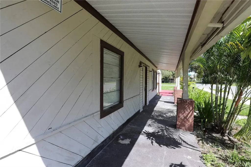 2747 Eaton Avenue Lakeland FL 33803