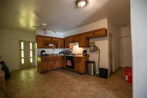 2747 Eaton Avenue Lakeland FL 33803