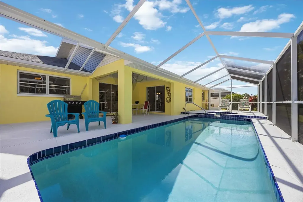 15 Mariner Lane Rotonda West FL 33947