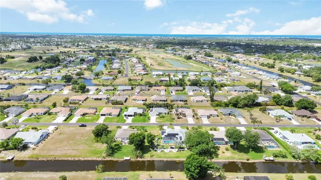 15 Mariner Lane Rotonda West FL 33947