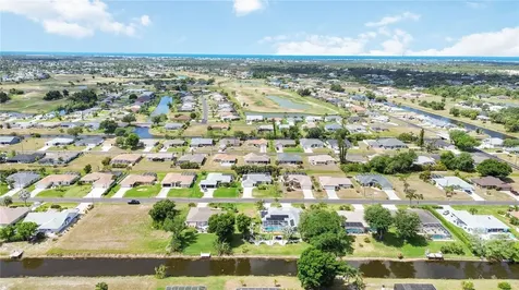 15 Mariner Lane Rotonda West FL 33947