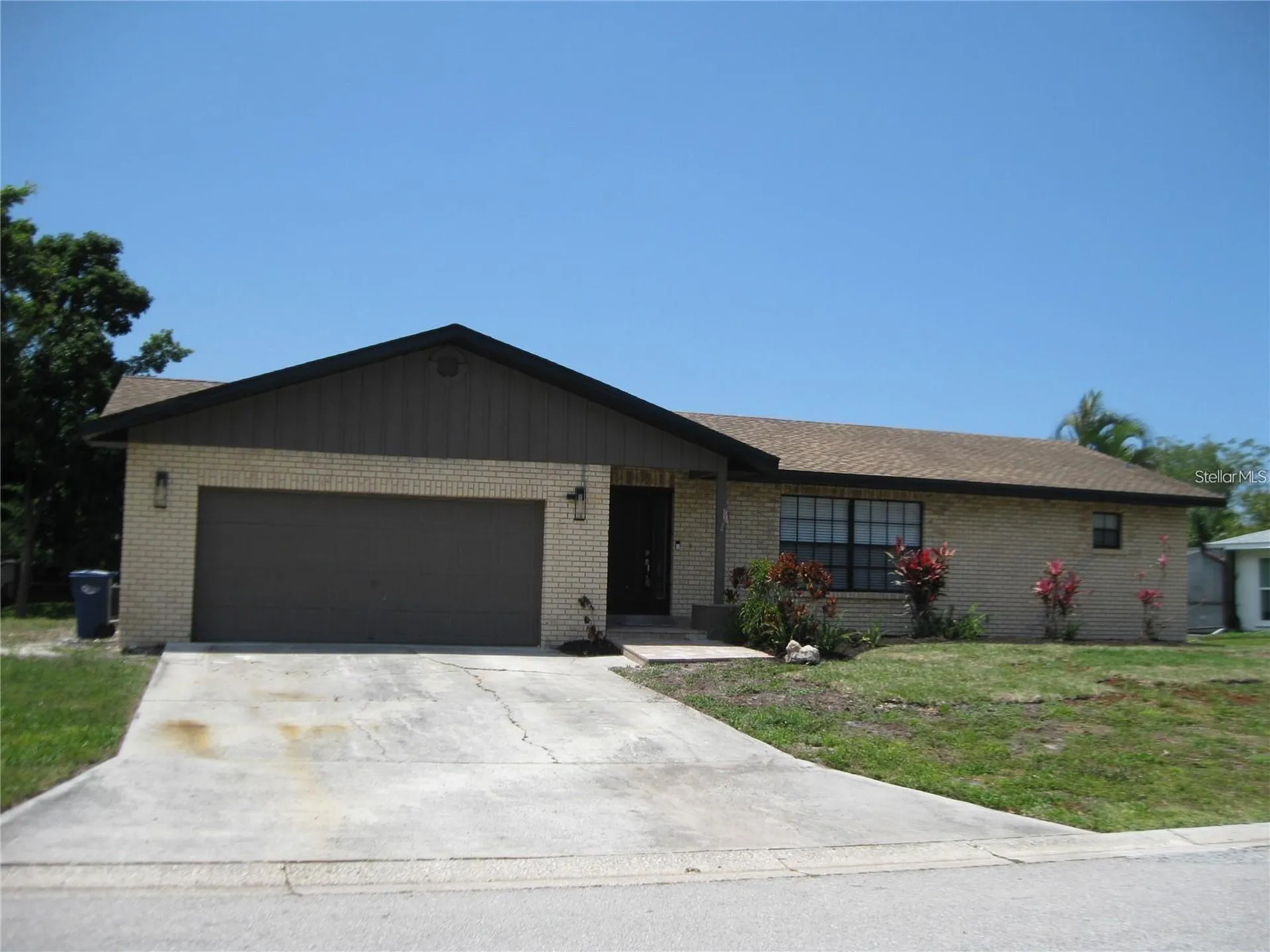 1208 76th Street NW Bradenton FL 34209