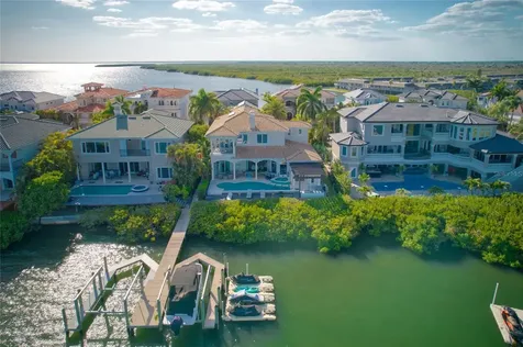4117 Causeway Vista Drive Tampa FL 33615
