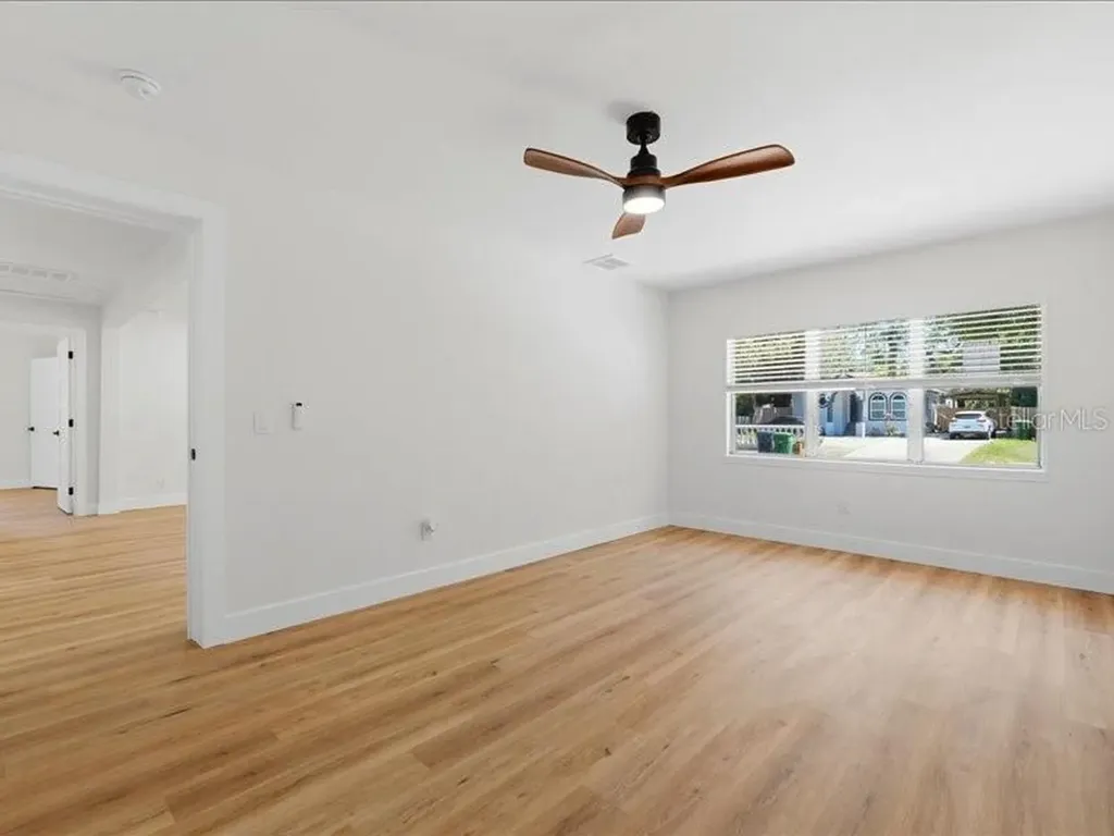 1912 E Hanna Avenue Tampa FL 33610