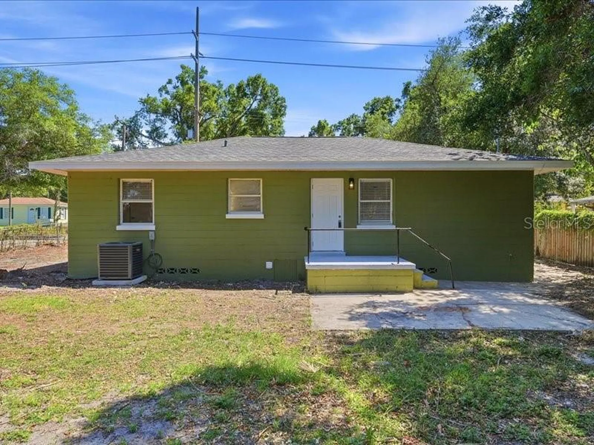1912 E Hanna Avenue Tampa FL 33610
