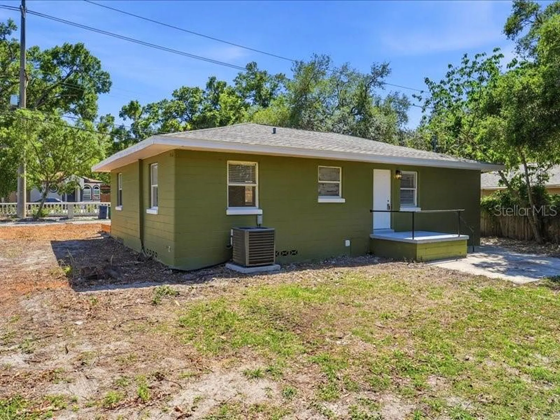 1912 E Hanna Avenue Tampa FL 33610
