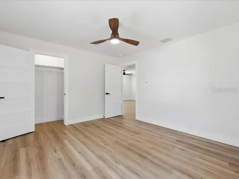 1912 E Hanna Avenue Tampa FL 33610