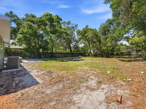 1912 E Hanna Avenue Tampa FL 33610