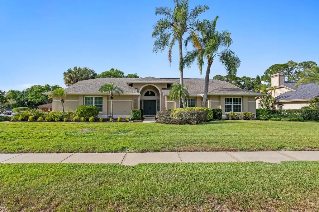6211 Iroquois Court Odessa FL 33556