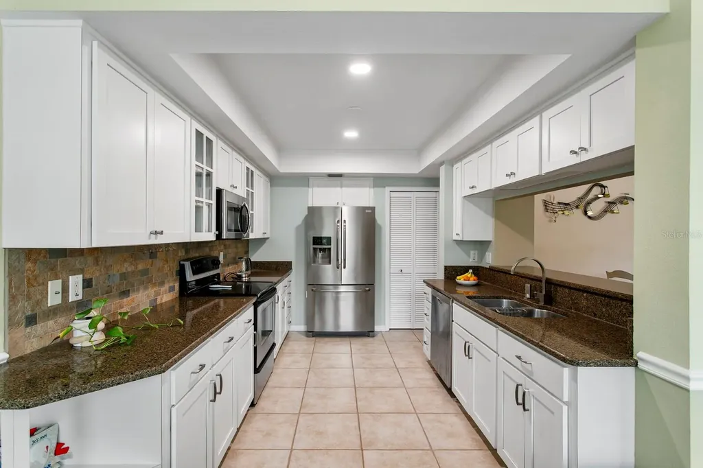 6211 Iroquois Court Odessa FL 33556