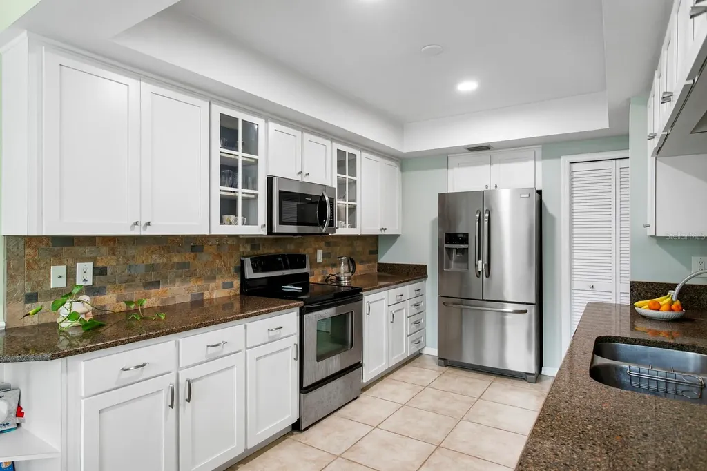 6211 Iroquois Court Odessa FL 33556