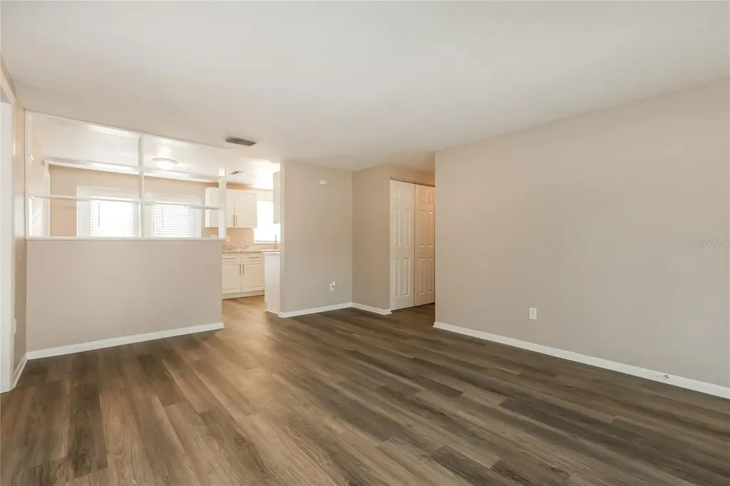 3613 Wisperbreath Lane Tampa FL 33619