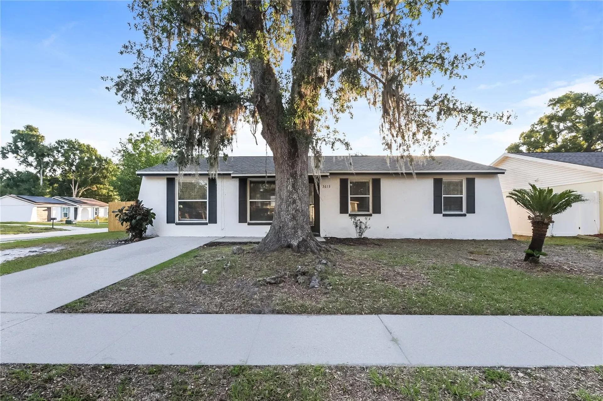 3613 Wisperbreath Lane Tampa FL 33619