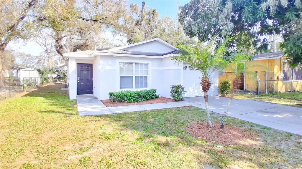 4311 Thonotosassa Avenue Tampa FL 33610