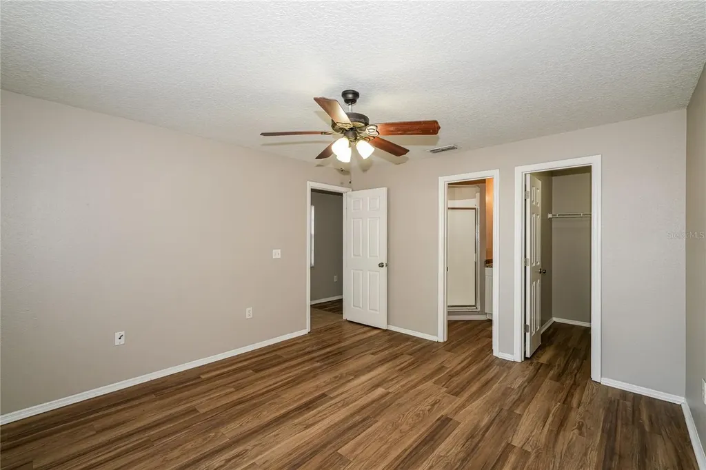 4311 Thonotosassa Avenue Tampa FL 33610