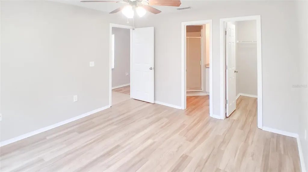 4311 Thonotosassa Avenue Tampa FL 33610