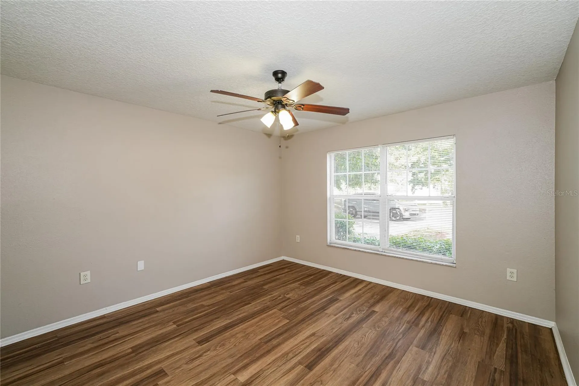 4311 Thonotosassa Avenue Tampa FL 33610