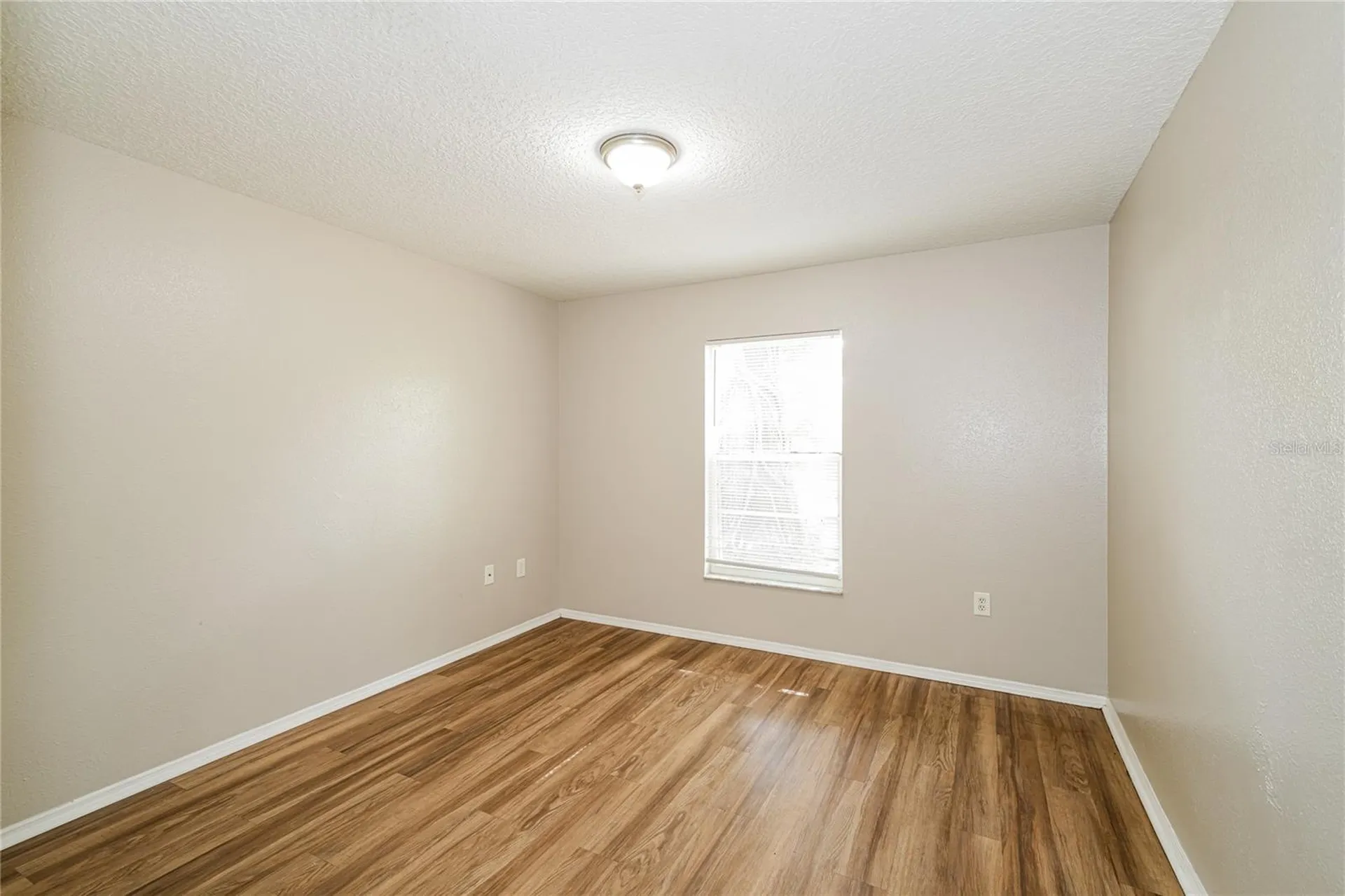 4311 Thonotosassa Avenue Tampa FL 33610