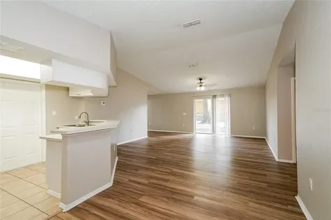 4311 Thonotosassa Avenue Tampa FL 33610
